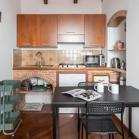 Italianway - Costiglioli 8 *